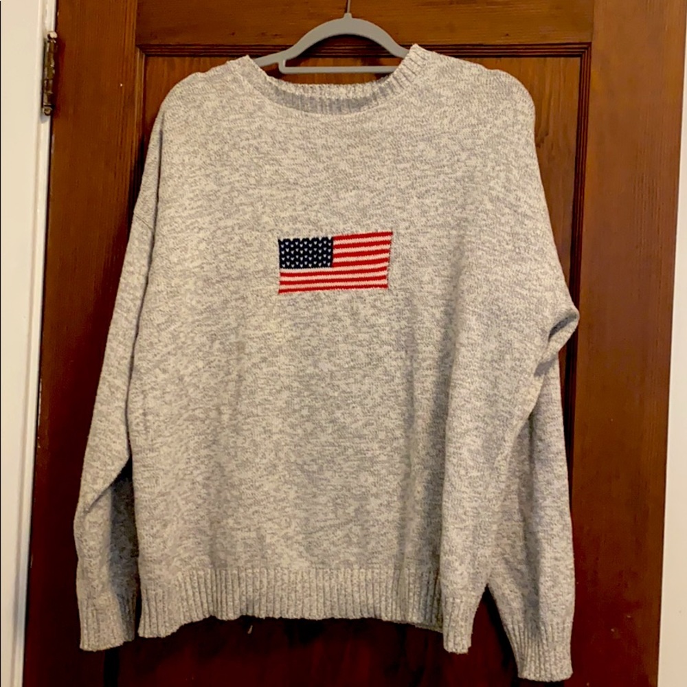 Cotton Club Vintage American Flag CrewNeck Sweater